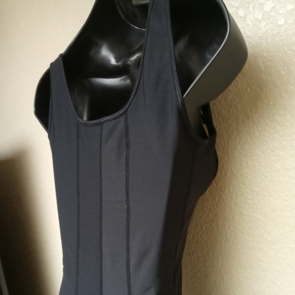 NWOT Leonisa Firm compression Body Shaper Size M - Picture 14 of 16